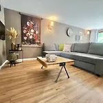 Apartment Prachtige Met Airconditioning 