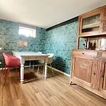Apartment Prachtige Met Airconditioning 
